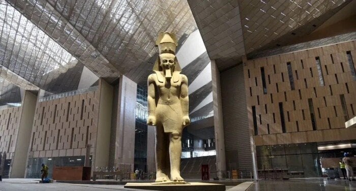 المتحف المصري الكبير يستقبل الوزراء والسفراء في منتدى التعدين