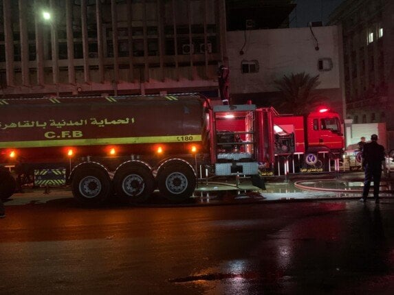 تجدد النيران في سنترال رمسيس، محافظ ومدير أمن القاهرة يتحدّثان