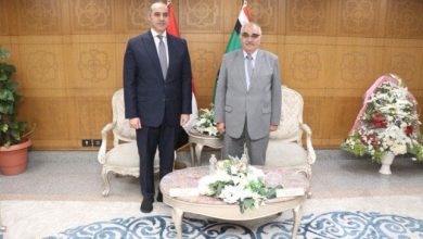 تهنئة وزير الشؤون النيابية لرئيس هيئة قضايا الدولة بمناسبة توليه المنصب