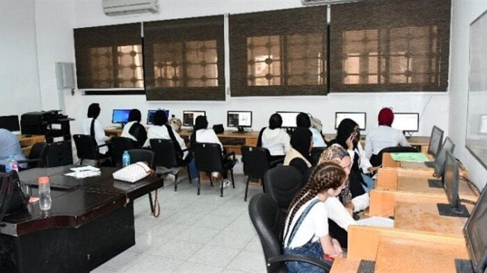 توقعات تنسيق كلية التجارة 2025 للأدبي تشمل قائمة كاملة بالكليات المتاحة
أبرز توقعات تنسيق كلية التجارة 2025 الأدبي مع تفاصيل كاملة عن الكليات
تنسيق كلية التجارة 2025 الأدبي: قائمة شاملة بالكليات المطلوبة
مستجدات تنسيق كلية التجارة 2025 للأدبي مع جميع كليات الأدبي