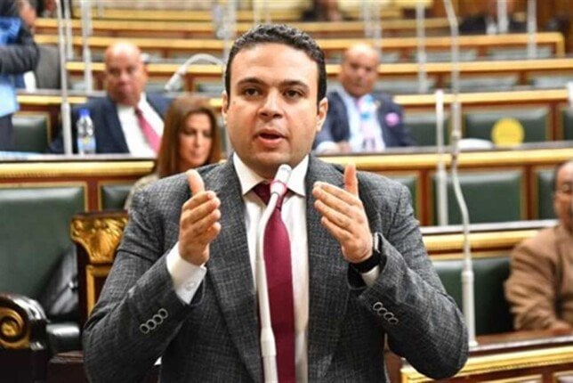 جدل واسع في النواب بعد عبارة 'الرقاصة تيجي هنا تتشهر'