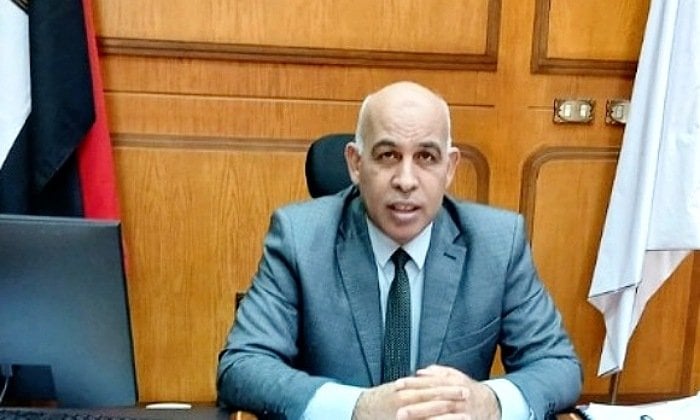 دكتور إسماعيل القن يتولى رئاسة جامعة كفر الشيخ اعتباراً من أغسطس
إقرار قيادة جديدة بجامعة كفر الشيخ مع الدكتور إسماعيل القن
جامعة كفر الشيخ تشهد تعيين الدكتور إسماعيل القن رئيساً مؤقتاً بدءاً من أغسطس
تعيين الدكتور إسماعيل القن في منصب رئيس جامعة كفر الشيخ اعتباراً من أغسطس