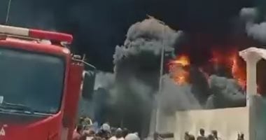 تداول فيديو لحريق مصنع إسفنج دمياط .. استمرار محاولات السيطرة على النيران.. فيديو