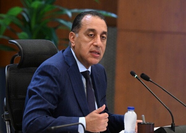 مدبولي يؤكد عدم تحايل الدولة على مجانية التعليم ورسوم لإعادة الامتحان