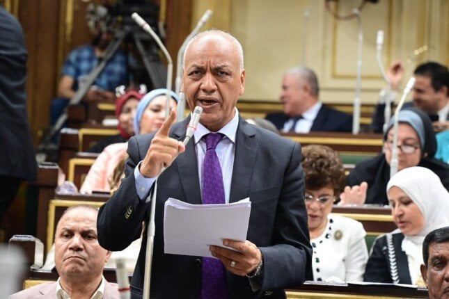 مصطفى بكري يرد على بذاءات حماس بعد إخراس «الحية»