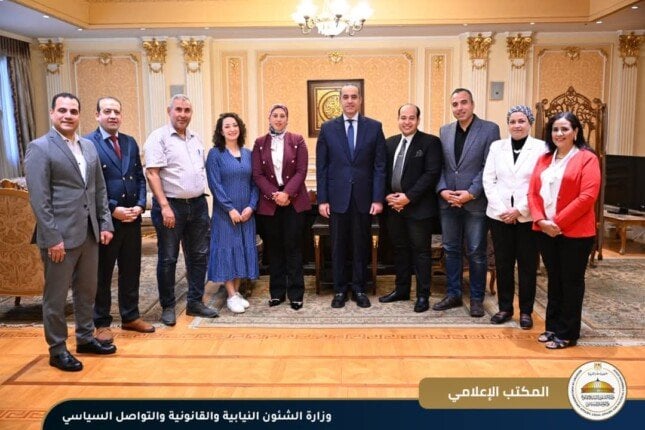 وزير الشئون النيابية يثني على الدور المهني للصحفيين في لقاء مع المحررين البرلمانيين