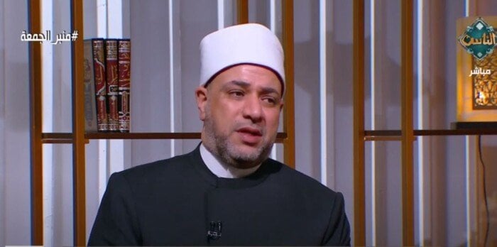 أيمن أبو عمر يكشف حكم «بشتغل على قد فلوسهم»