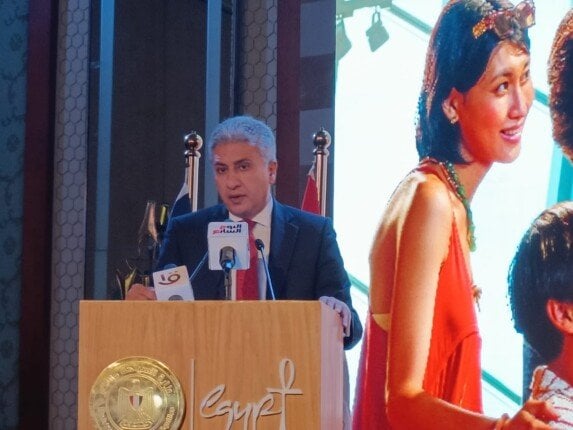 إطلاق حملة «إحنا مصر» لتسليط الضوء على السلوكيات الإيجابية للمواطنين من قبل وزير السياحة