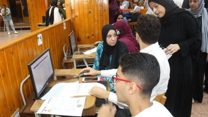 استكشف كليات المرحلة الثالثة 2025 المتاحة لطلاب الشعبة العلمية بالنظامين