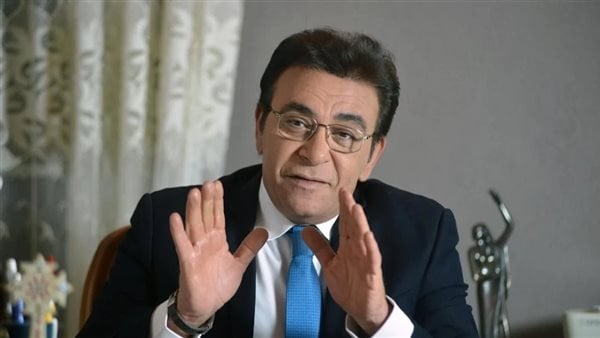 «الإعلاميون ينعون» عاطف كامل