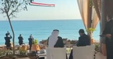 الرئيس عبد الفتاح السيسى والشيخ محمد بن زايد فى أحد مطاعم مدينة العلمين..فيديو