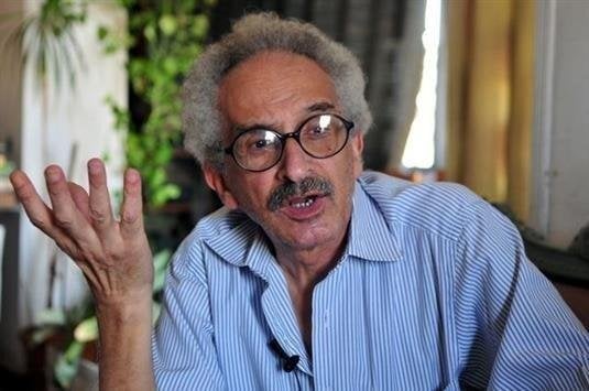 السفير الروسي يعزي أسرة الكاتب صنع الله إبراهيم الراحل