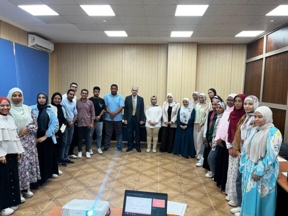 انطلاق فعاليات التدريب بمبادرة «كن مستعدًا» لطلابها