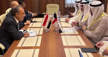 وزيرا خارجية مصر والكويت يبحثان سبل تعزيز العلاقات والتطورات الإقليمية
