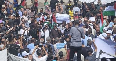 تظاهرات فى غزة تدعو لوقف العدوان الإسرائيلى ورفض التهجير.. صور