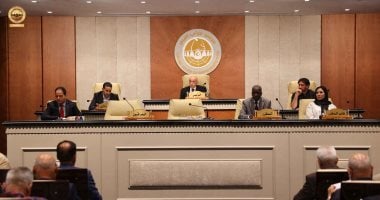 البرلمان الليبى يكلف خالد حفتر برئاسة الأركان والناظورى مستشارا للأمن القومى