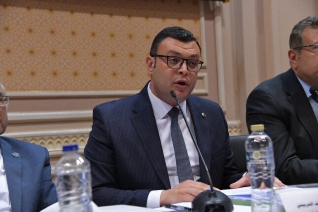 تفقد وزير الإسكان أعمال تطوير محور التسعين الشمالي بالقاهرة الجديدة