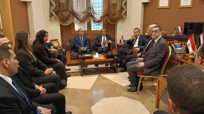 تفقد وزير الخارجية مقر القنصلية المصرية بجدة