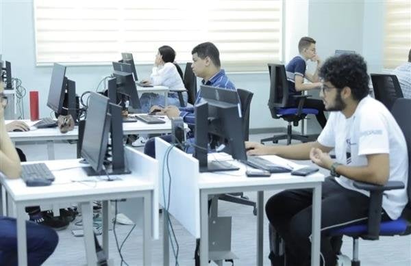 تنسيق المرحلة الثالثة 2025 والكليات المتاحة لطلبة علمي وأدبي