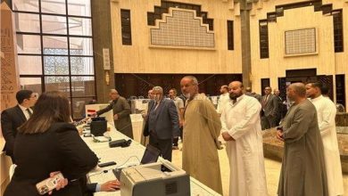 توافد المصريين بكثافة على لجان الاقتراع في الرياض وجدة للمشاركة في انتخابات الشيوخ