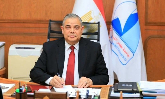 رئيس جامعة كفر الشيخ يُجري تغييرات قيادية جديدة في كليات الجامعة لعام 2025/2026