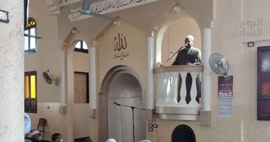 "إن من الشجر شجرة لا يسقط ورقها".. موضوع خطبة الجمعة اليوم بمساجد مصر