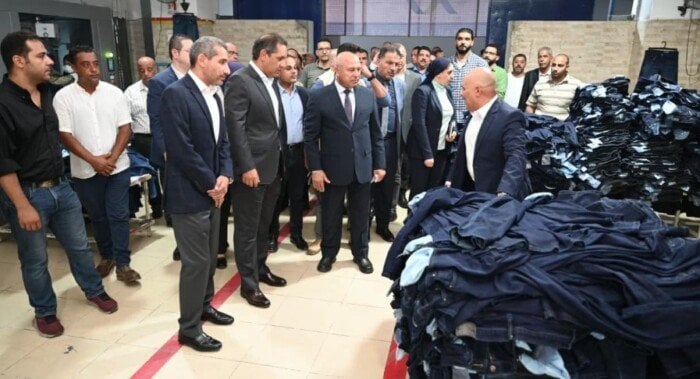 ضرورة مراعاة التوجه العالمي في تقليل الأثر الكربوني لصناعة الصلب حسب تأكيد الوزير