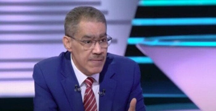 ضياء رشوان يبرز التحديات الحقيقية لتوزيع المساعدات في غزة
تحديات خطيرة تكشف على لسان ضياء رشوان بشأن توزيع مساعدات غزة
مشكلات حقيقية يعرضها ضياء رشوان حول توزيع المعونات في غزة
ضياء رشوان يسلط الضوء على العقبات أمام توزيع مساعدات غزة