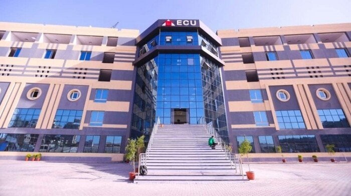 فتح باب التقديم لكليه التمريض بالجامعة المصرية الصينية بنتائج لا تقل عن 55% لعام 2025-2026