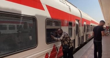 السكة الحديد تكشف تفاصيل واقعة ادعاء راكب منعه استقلال قطار مرتديا شورت