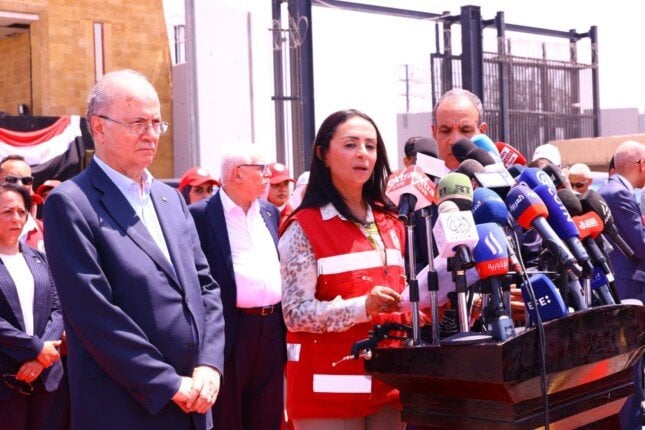 من معبر رفح.. وزيرة التضامن تطلق نداء إنسانياً لإدخال مساعدات مصرية إلى غزة
في خطوة إنسانية، وزيرة التضامن تطلق نداءً لإدخال المساعدات المصرية لغزة من معبر رفح
نداء إنساني من وزيرة التضامن لإدخال المساعدات المصرية إلى غزة عبر معبر رفح
تضامن إنساني من وزيرة التضامن لإدخال المساعدات المصرية إلى غزة عبر معبر رفح