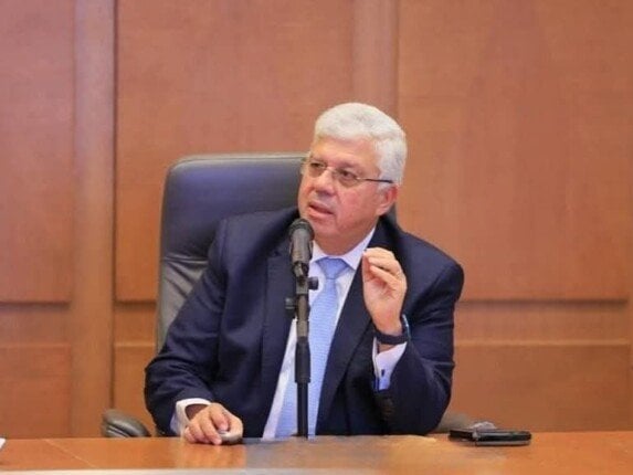 منح دراسية كاملة: صندوق رعاية المبتكرين يعلن عن 45 فرصة جديدة