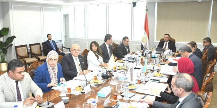 وزير الإسكان يقود اجتماع مجلس إدارة الهيئة العامة للتنمية السياحية