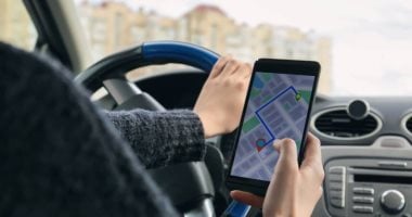 بعد تكرار الحوادث.. إجراءات تحميك من سلوكيات سائقى النقل الذكى