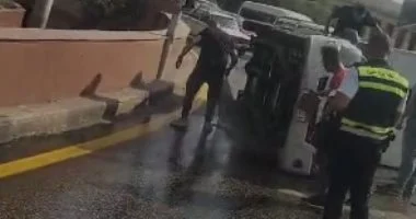 إصابة 6 أشخاص في حادث تصادم سيارتين بقنا