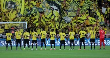 النصر ضد الاتحاد.. طرد لاعب النمور وأيمن يحيى يتعرض لإصابة خطيرة