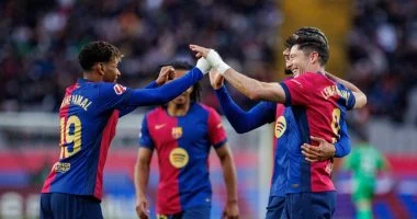 باريس سان جيرمان يسعي لخطف موهبة برشلونة