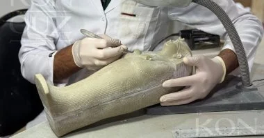 تفاصيل تصميم الدعوات الخاصة باحتفالية المتحف المصرى الكبير.. صور