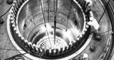 جوجل تسعى لإعادة تشغيل محطة طاقة نووية مغلقة لهذا السبب