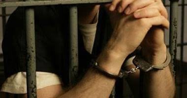 النيابة العامة تقرر حبس زوج الأم قاتل ابنة زوجته بالفيوم