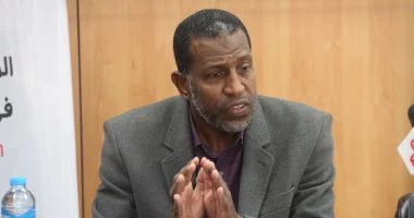 ربيع ياسين وأسامة حسنى والغنام ومحمود فهمى يدلون بأصواتهم فى انتخابات الأهلي