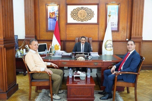 محافظ مطروح يستقبل مفوض مجلس الدولة الجديد ويؤكد استمرار التعاون في دعم منظومة العدالة