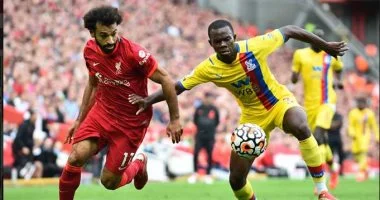 محمد صلاح يغازل التاريخ في مباراة ليفربول ضد كريستال بالاس 