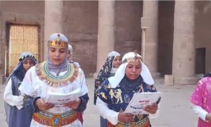 بين جدران معبد حورس.. إذاعة مدرسية لطالبات الثانوية الفنية بنات تمزج بين التعليم والحضارة
