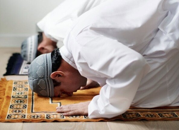 بالقاهرة والمحافظات مواقيت الصلاة اليوم الاثنين 27 أكتوبر 2025