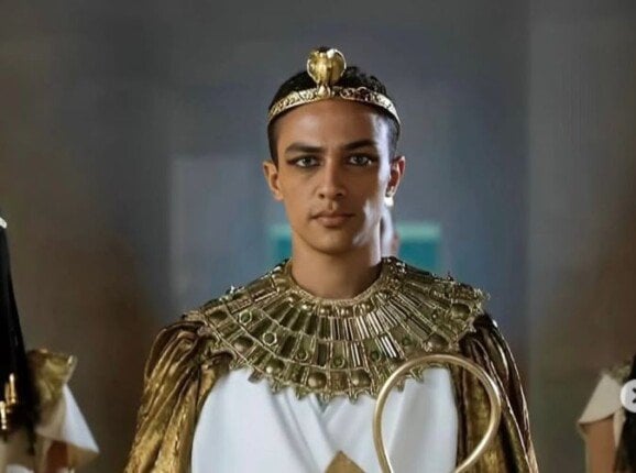 أحمد غزي بعد مشاركته في افتتاح المتحف المصري الكبير: أشعر بفخر كبير وأنا بشوف بلدي بتلمع كده