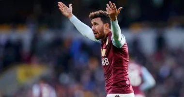 أستون فيلا يحتفل بافتتاح المتحف المصري بهدف تريزيجيه فى شباك ليفربول