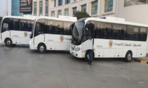 بتكلفة ٤٠ مليون جنيه.. جامعة سوهاج تدعم مستشفياتها بسيارات نقل متطورة